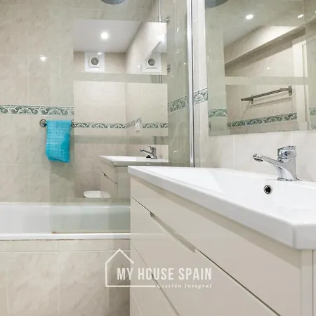 Myhousespain - Radiante Piso Junto A La Playa Apartment Gijon