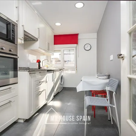 Myhousespain - Radiante Piso Junto A La Playa Apartamento